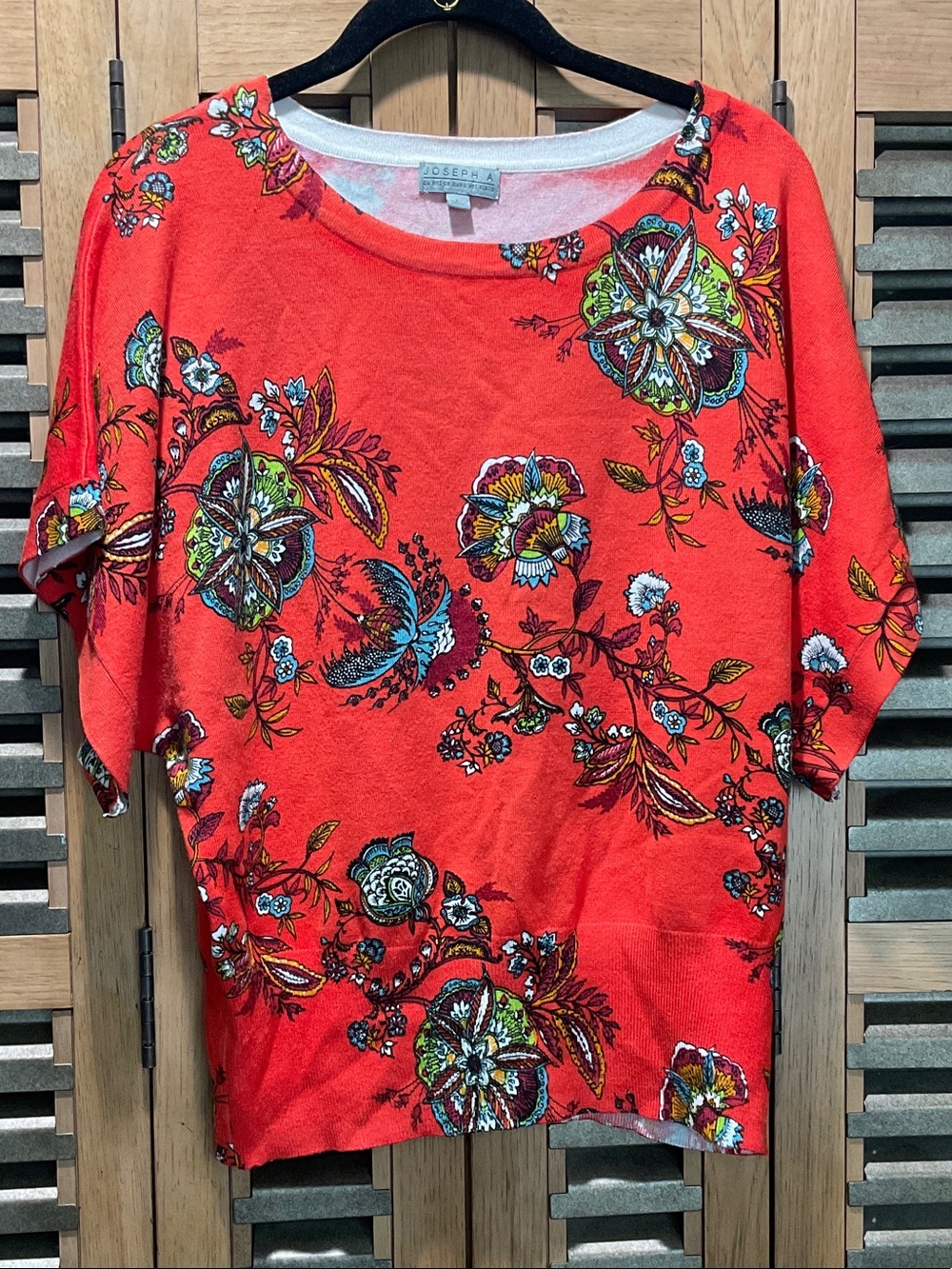 Joseph Red Floral Short Sleeve Knit Top